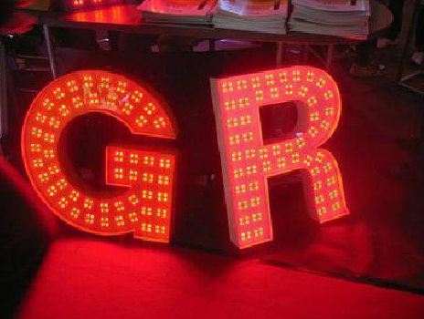  孟州LED发光字常见的安装误区。